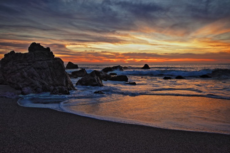 Seascape photograph of a North Pacific sunset